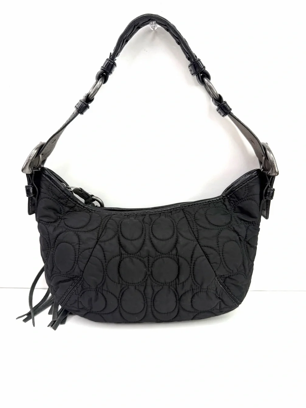 Coach excellent inside